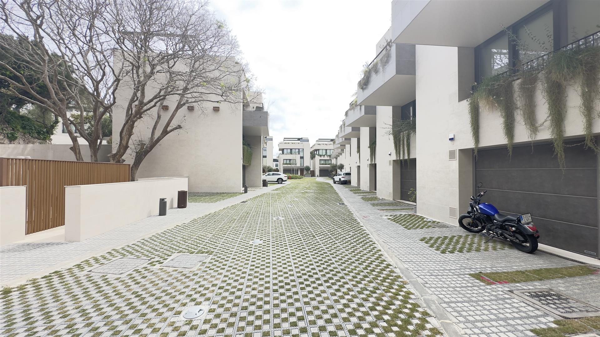 Image of House - 4 Bedrooms - 2 Bathrooms for Sale in North Gorge-Gibraltar, Image 4